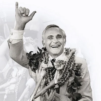 Frank Fasi, former mayor of Honolulu, waving the shaka sign